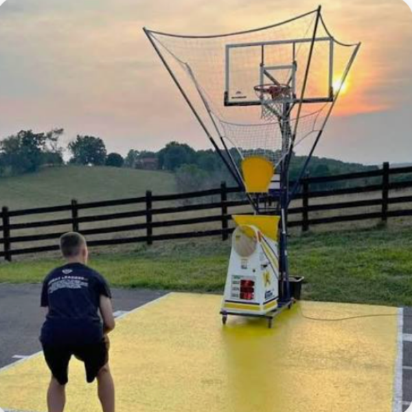 Basketball Shooting Machine